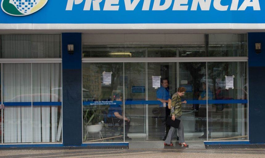 previsao-de-gastos-com-previdencia-aumenta-r$-7,67-bi,-dizem-ministerios